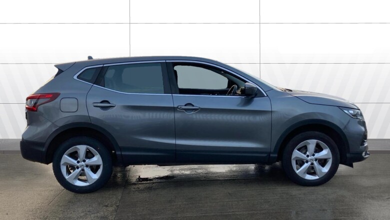Nissan Qashqai 1.3 DiG-T Acenta Premium 5dr Petrol Hatchback